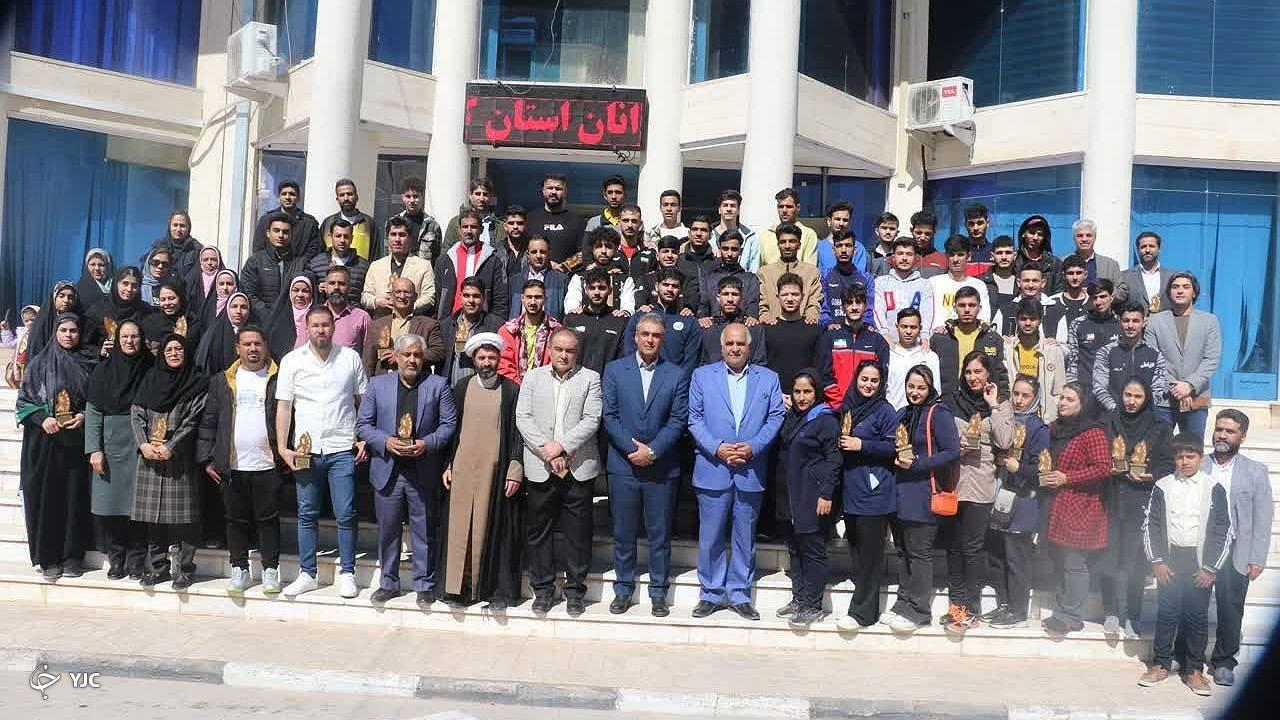 آیین تجلیل از افتخارآفرینان ناشنوا در کرمان