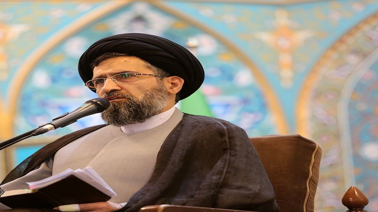 قرآن درمان بزرگترین درد‌های انسان و جامعه است