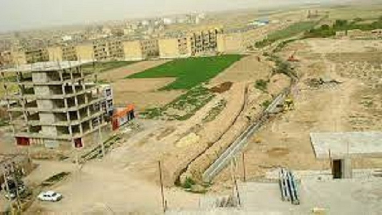 واگذاری ۷۰۰ قطعه زمین به ۸۸۱ خانواده همدانی