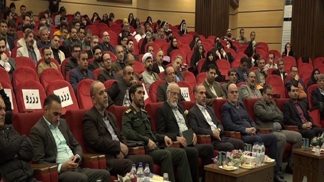 بزرگداشت روز مهندس در دانشگاه قم