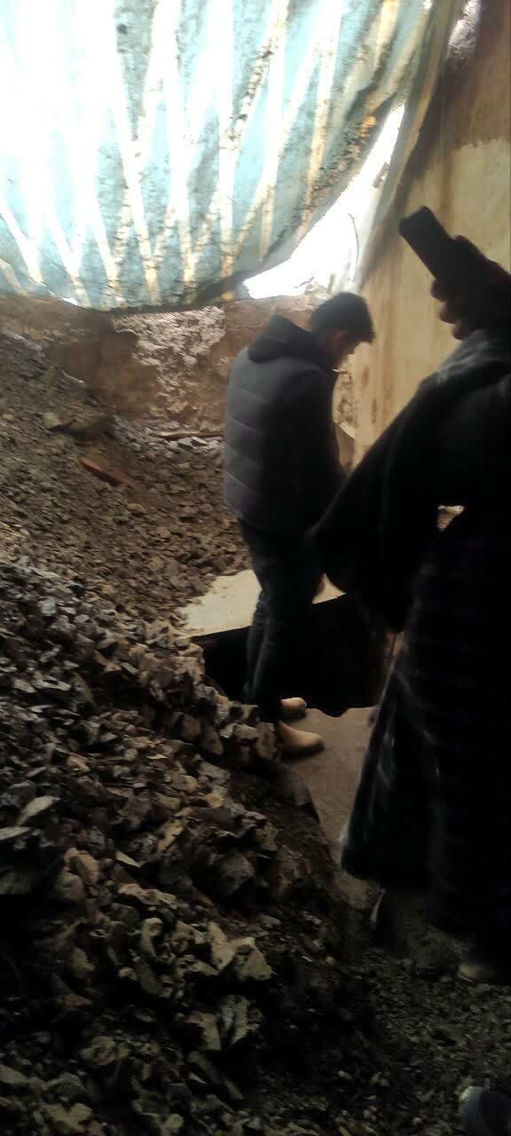 حفاری به&zwnj;قصد کشف آثار تاریخی در زیر یک مسجد در سنندج + تصویر