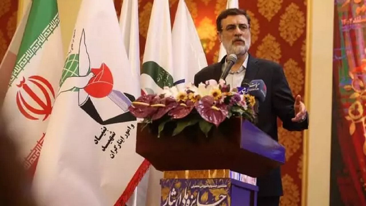 شهدا نخبگان اصلی دوران ما هستند