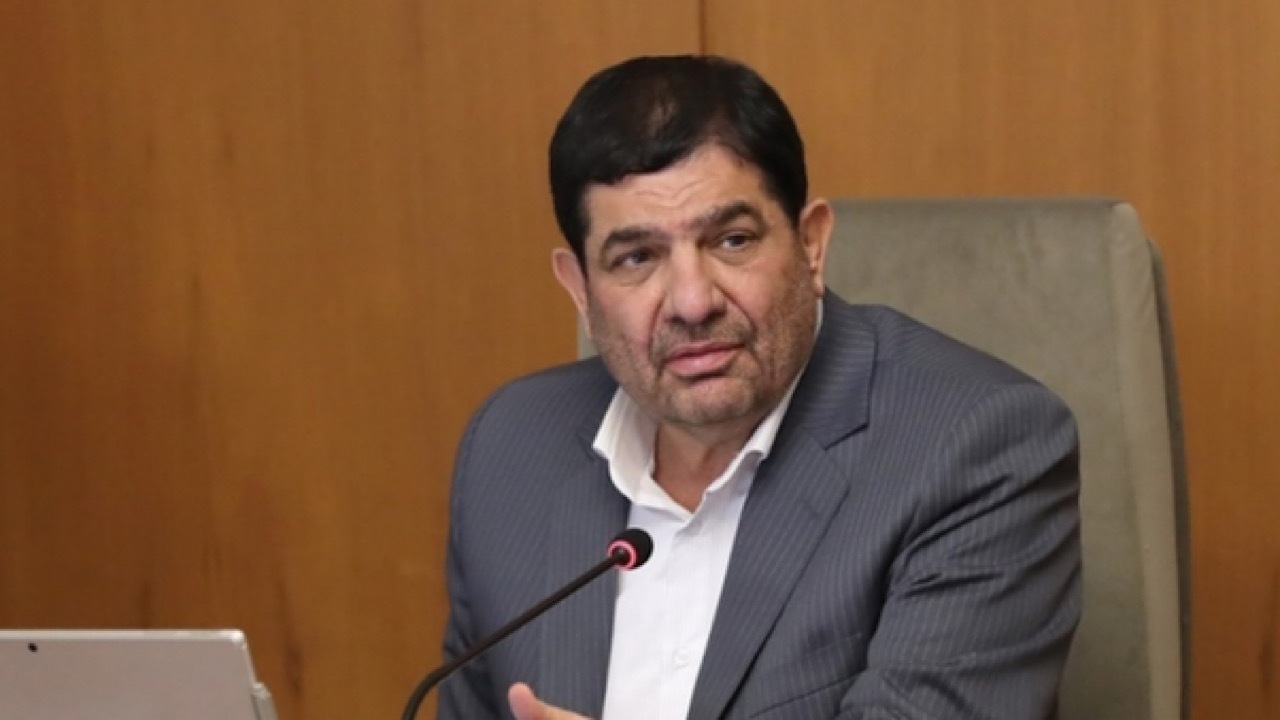 معاون اول رئیس‌جمهور از جانباز گمنام امام زمان (عج) عیادت کرد