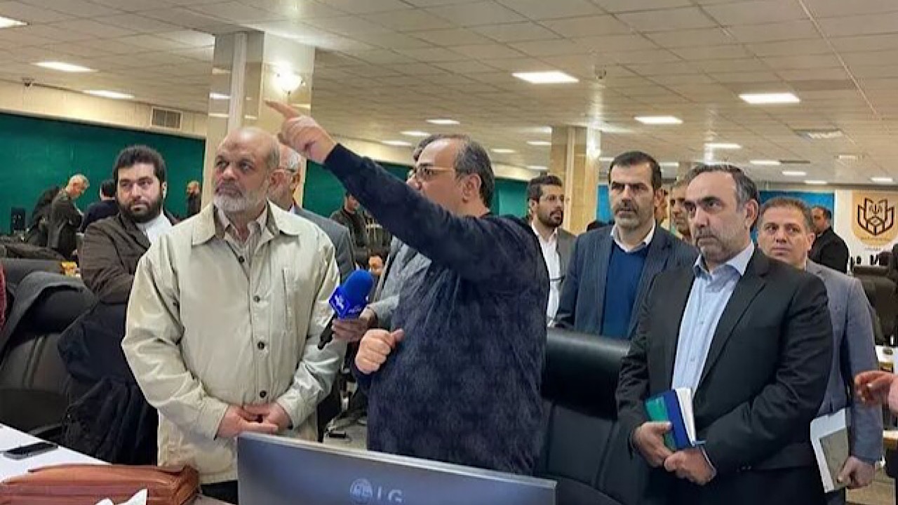 وزیر کشور از مانور آمادگی انتخابات بازدید کرد