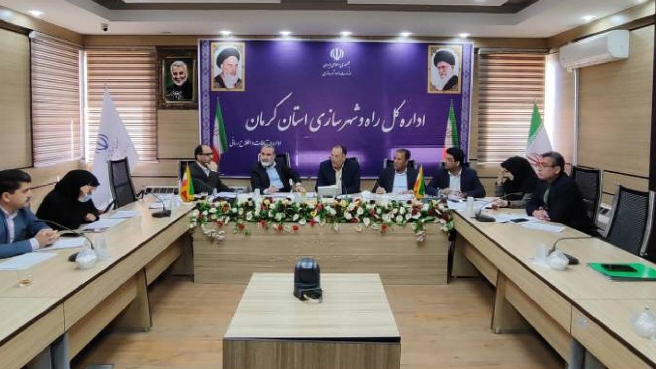 عملکرد خوب کرمان در واگذاری زمین برای طرح جوانی جمعیت
