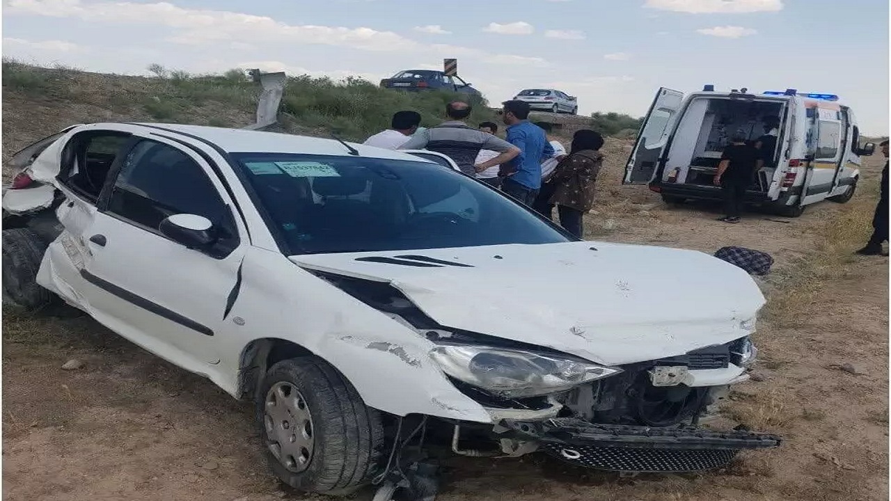 سه مصدوم در حادثه رانندگی در آزادراه قزوین - رشت