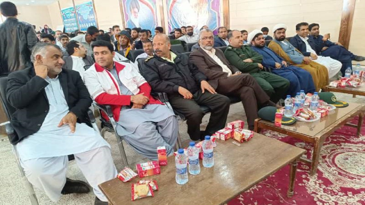 هر برگ رأی خاری بر چشم معاندین و مخالفین است