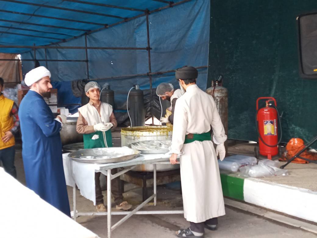 پخت غذای نذری