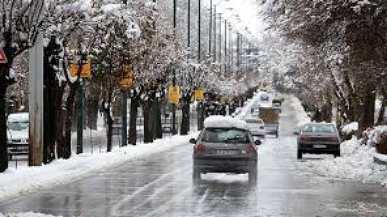 بارش نخستین برف زمستانی در کرمان