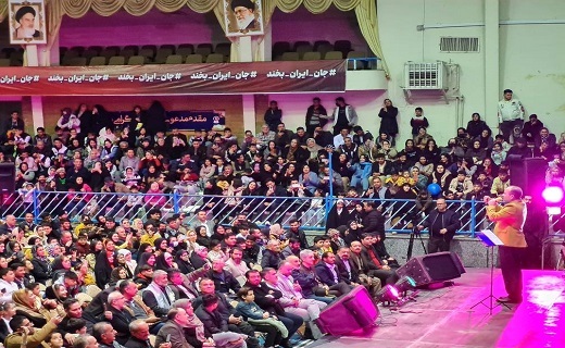 جشن بزرگ ایرانیان در سنندج + تصاویر