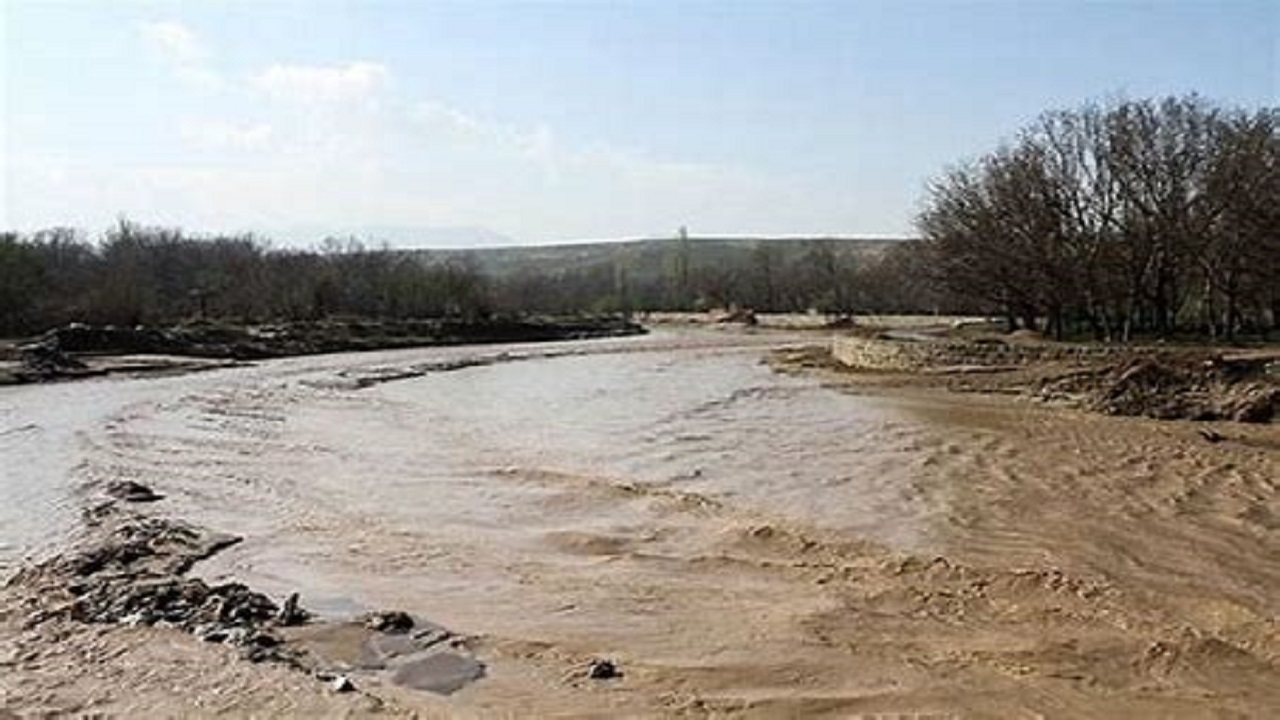 رانندگان از تردد در محور زهکلوت_دلگان خودداری کنند