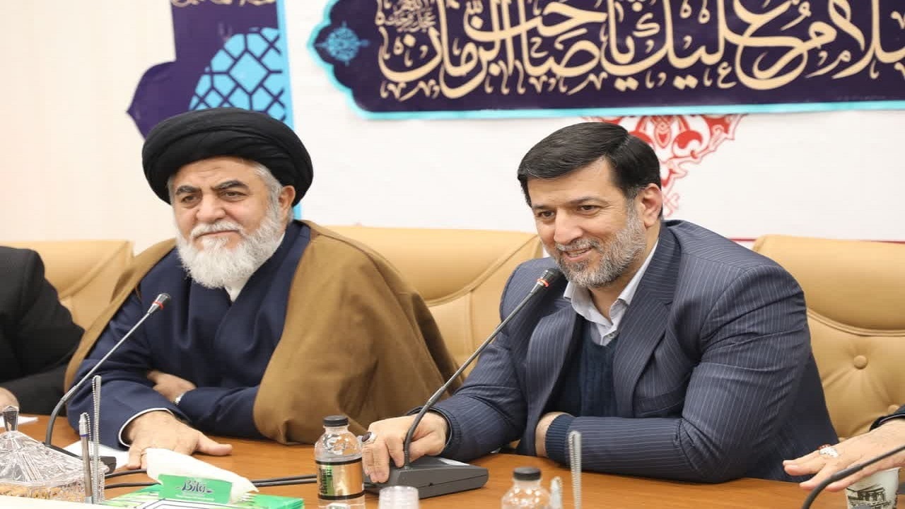 تقدیر مسئولان قم از حاضران و خادمان مراسم نیمه شعبان