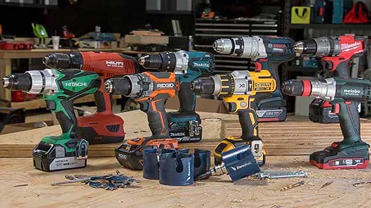 شناسایی و توقیف خودرو حامل دریل برقی قاچاق در بندرعباس