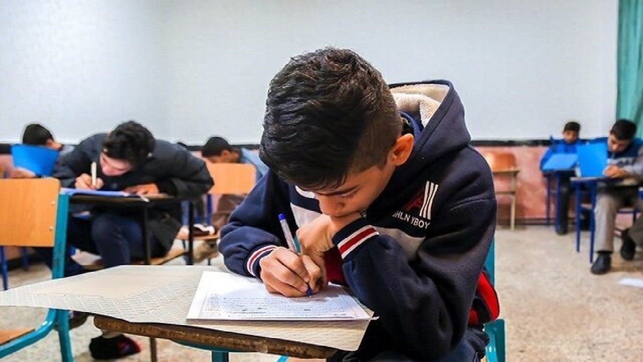 دو ساعت تاخیر برای مدارس ۱۱ شهرستان کرمانشاه
