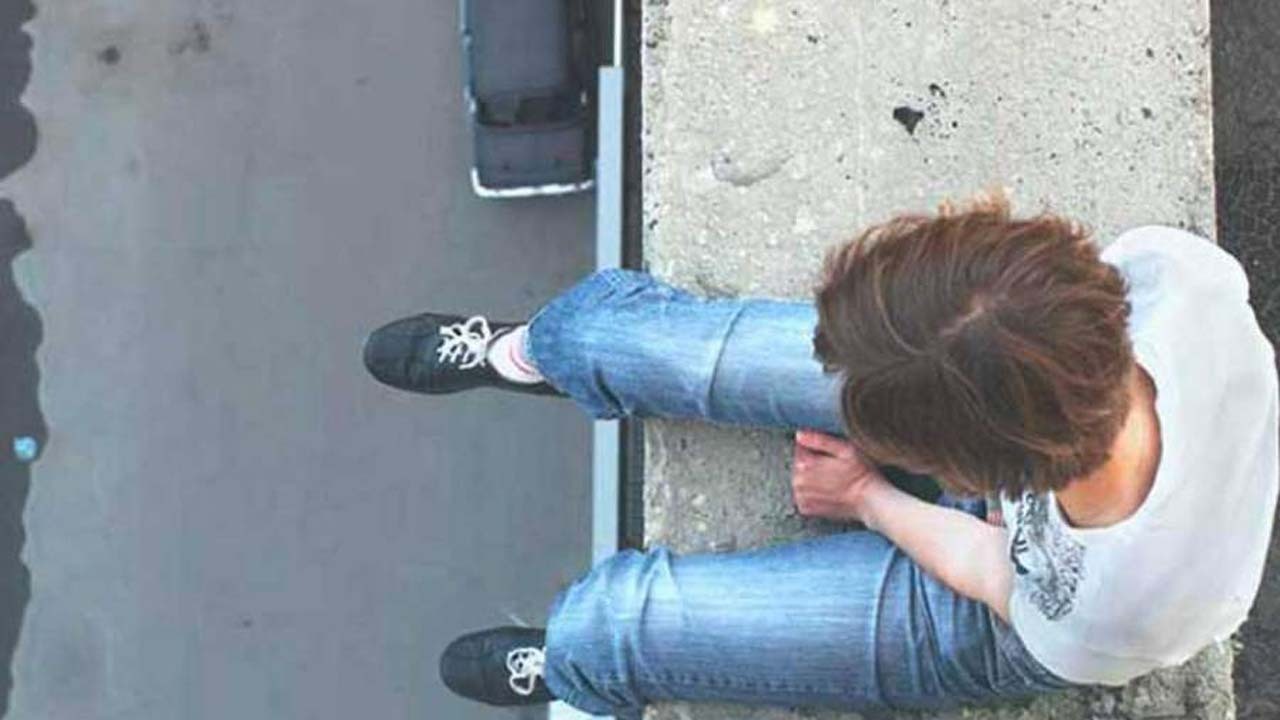 چرا نوجوان‏‌ها دوست دارند کار‌های عجیب و خطرناک کنند؟