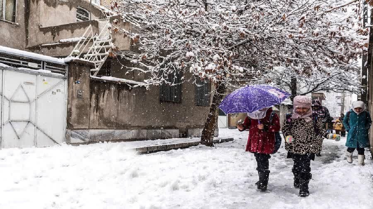 تعطیلی مدارس در چند شهرستان گیلان