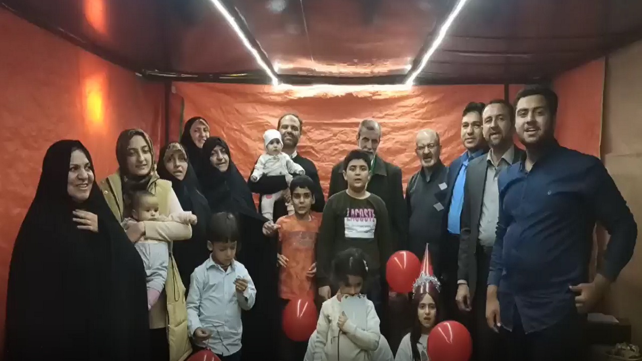 اعلام حضور یک خانواده یزدی برای شرکت در انتخابات