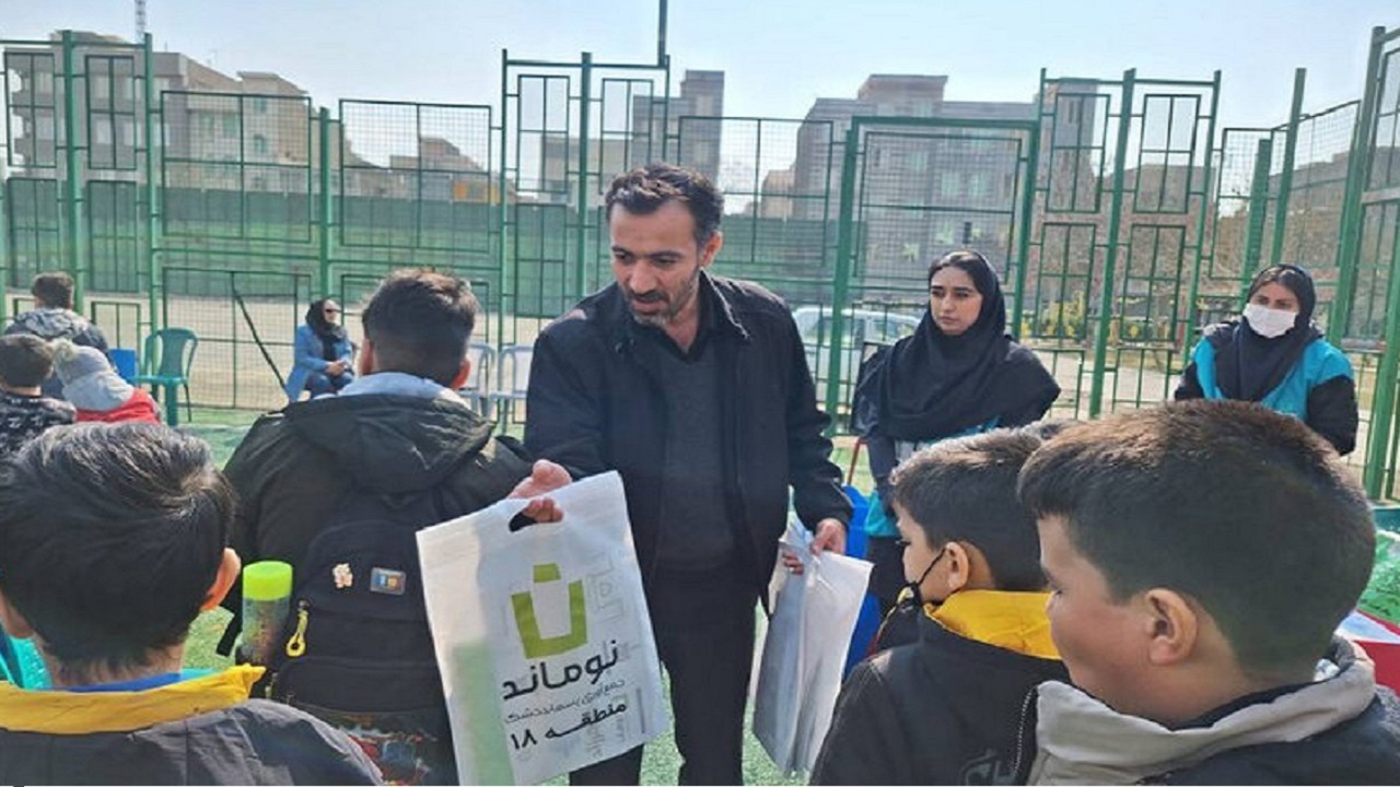 آموزش تفکیک پسماند به دانش‌آموزان منطقه ۱۸
