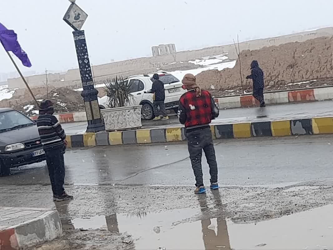 پذیرایی از مردم