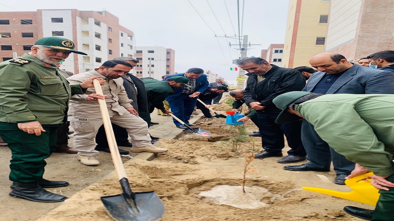 همکاری اداره کل منابع طبیعی استان با سازمان بسیج سازندگی در راستای کاشت یک میلیارد درخت