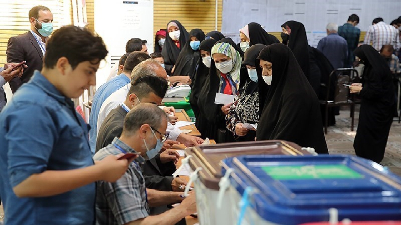 واکاوی شیوه‌های مناظره انتخاباتی برای فریب افکار عمومی