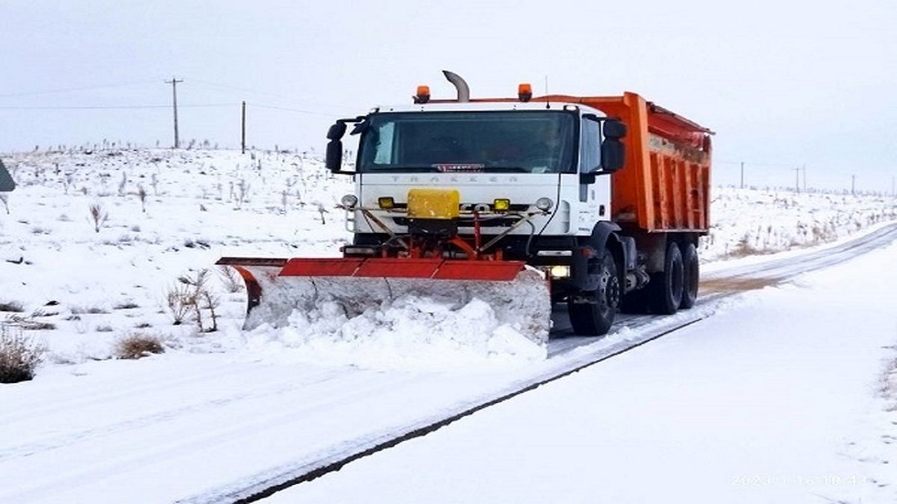 تردد در محور‌های کردستان بدون مشکل جریان دارد