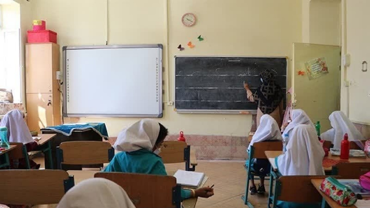 کمبود شدید بهورز و مربی بهداشت در مدارس فردوس