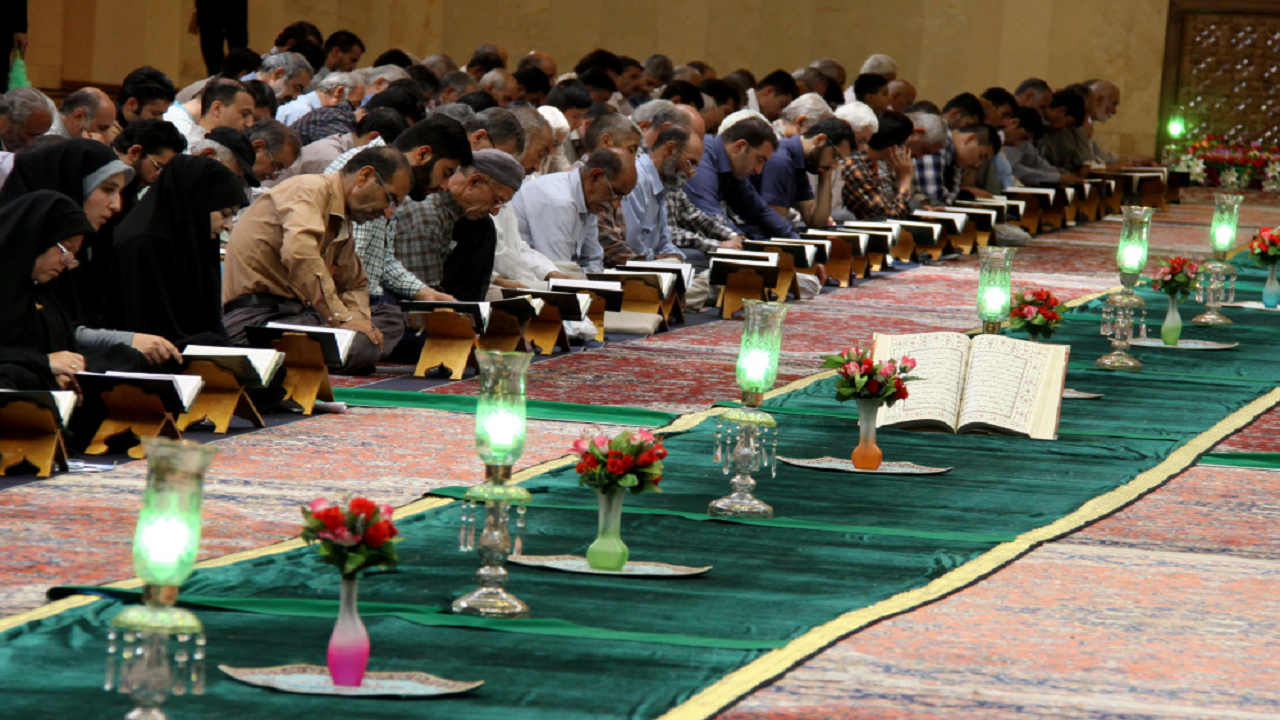 اجتماع بزرگ محافل قرآنی شهرستان اشکذر 