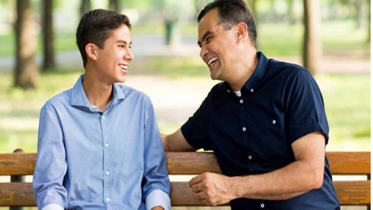 نحوه مواجهه با عشق‌های نوجوانی فرزندان