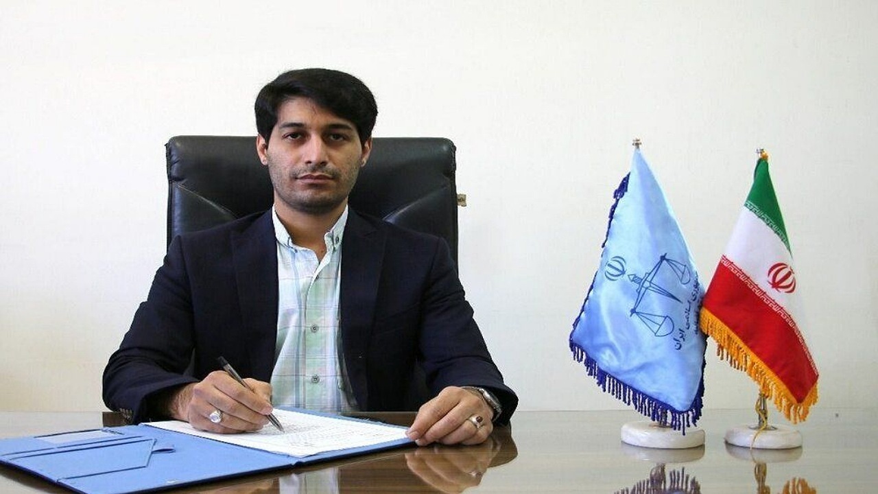 عامل مزاحمت  به کامیون های حامل محصولات کشاورزی در قلعه گنج بازداشت شد