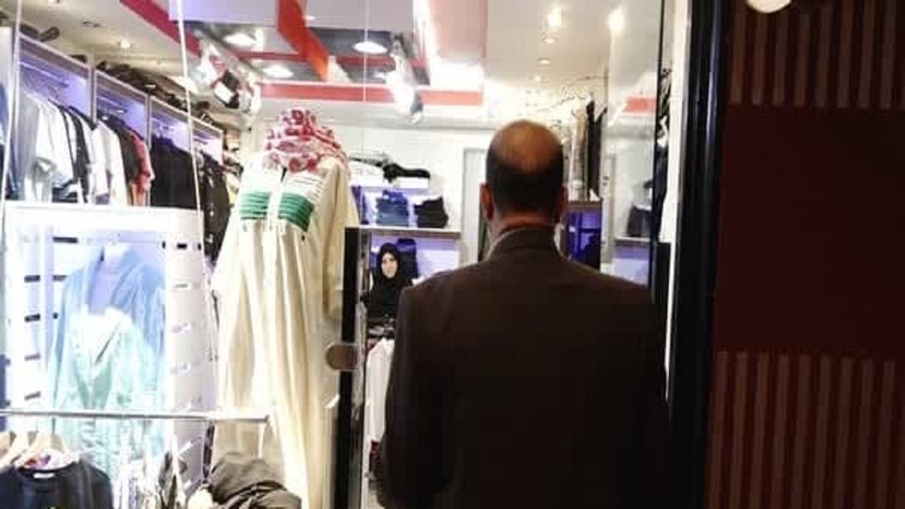 تجلیل از کاسبان نمونه در زمینه عفاف و حجاب در قم