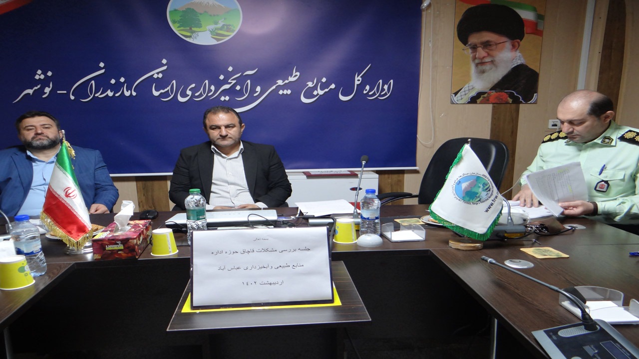 تشدید مقابله با قاچاق چوب در شهرستان عباس آباد