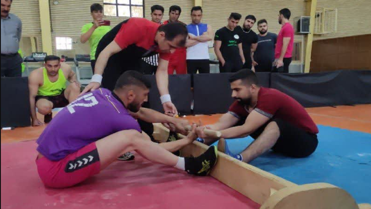 معرفی نفرات برتر مسابقات چوب کشی در آذربایجان شرقی