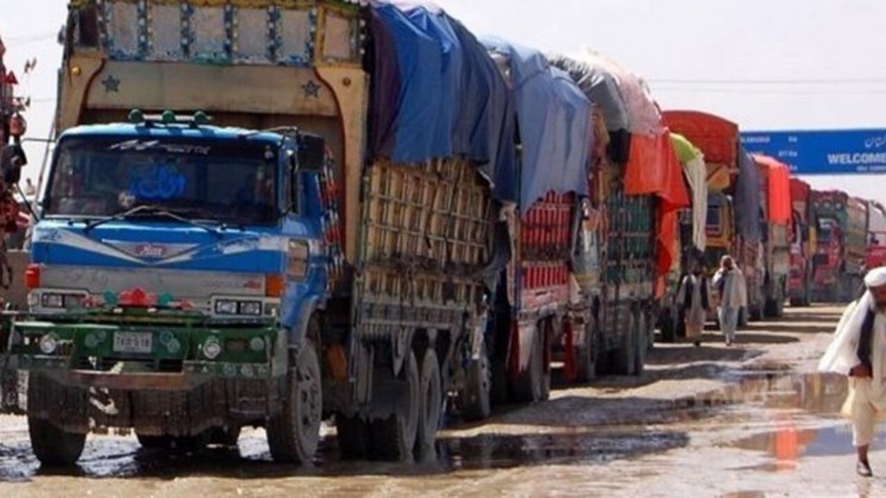 دستور پاکستان برای مهار قاچاق کالا به افغانستان