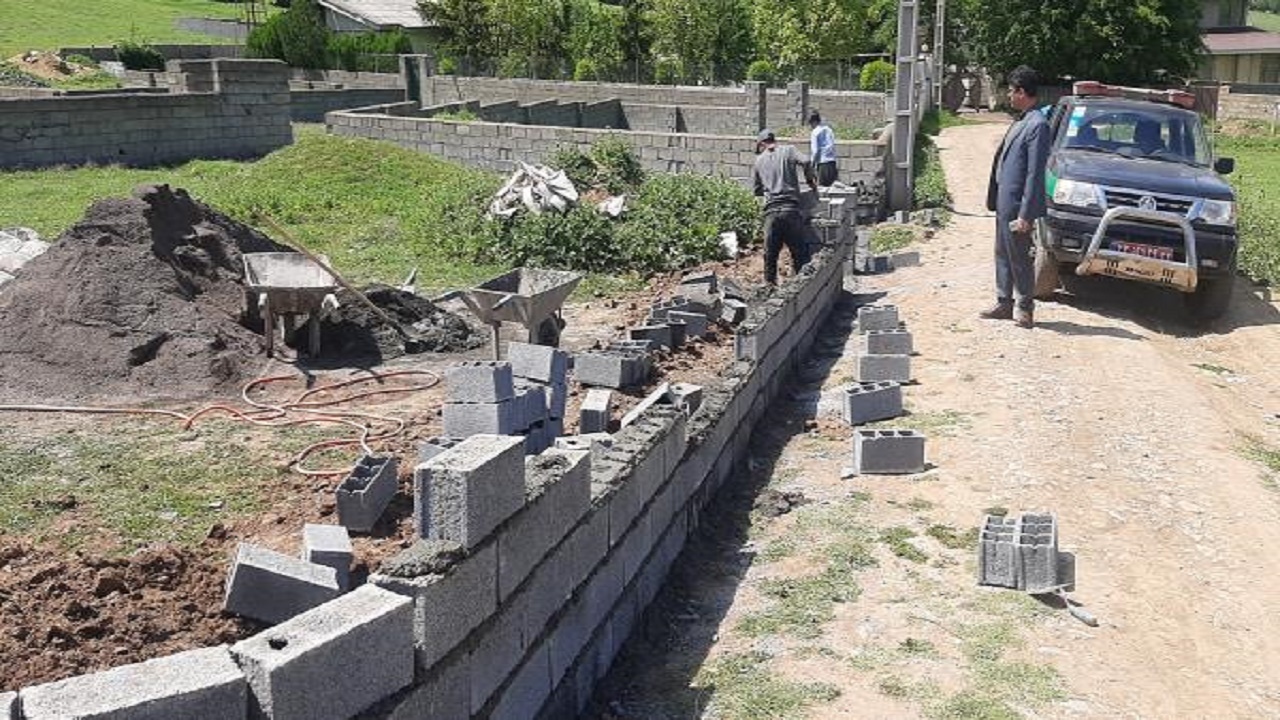 قلع و قمع دیوارکشی غیرمجاز در کلاردشت