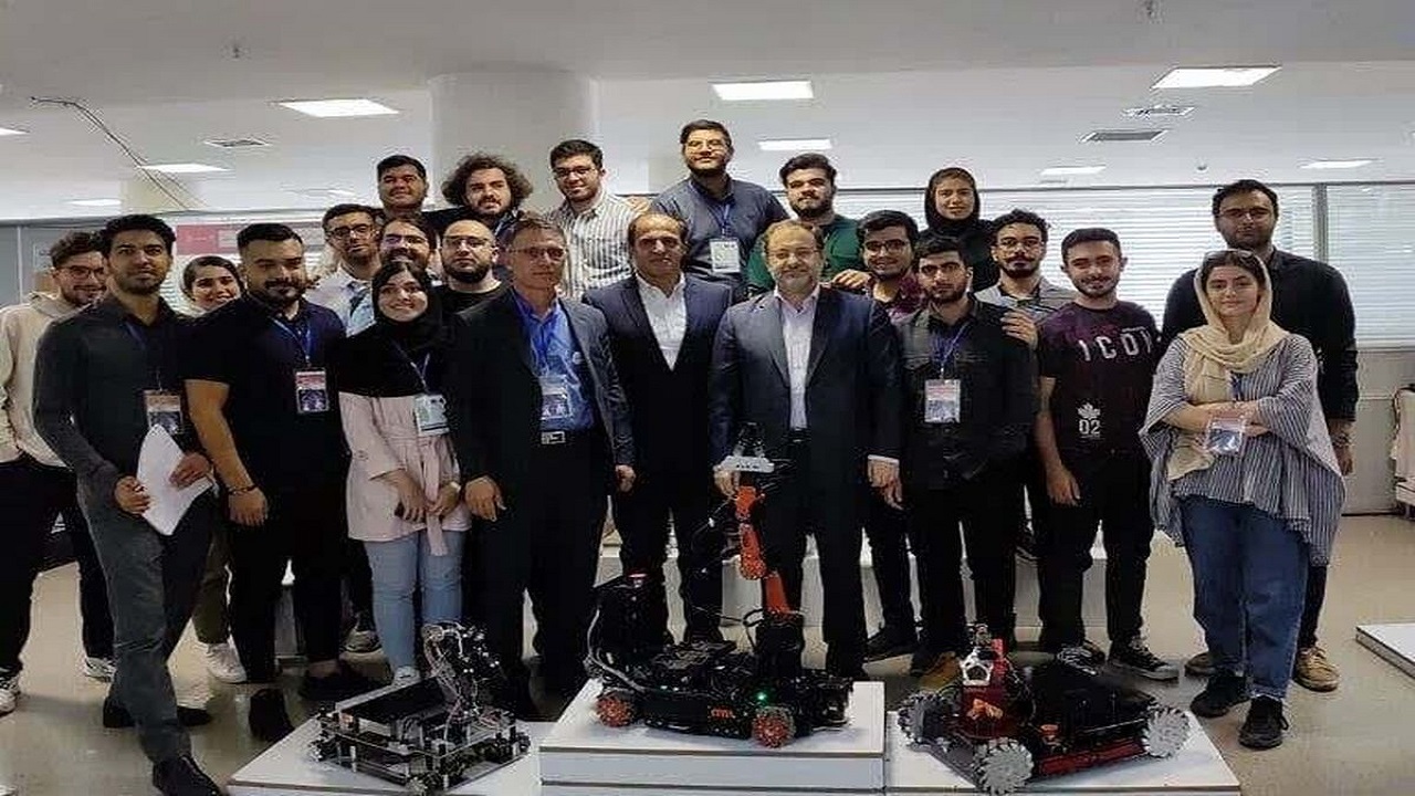 نائب قهرمانی تیم ربوکاپ دانشگاه بین المللی امام خمینی (ره) در مسابقات کشوری