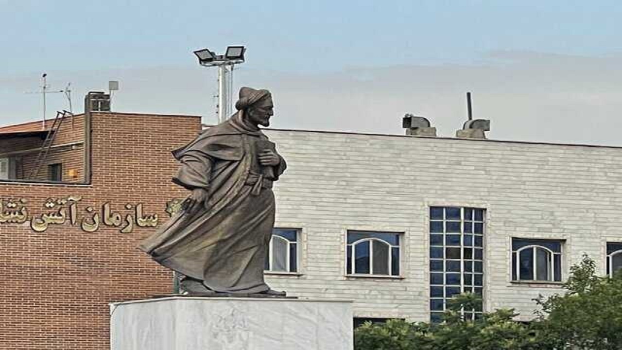 احداث میدانگاهی به نام سعدی نکوداشت هویت جامعه است