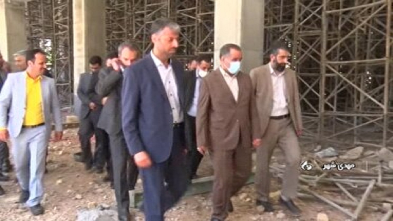 پیگیری استاندار برای راه اندازی کارخانه لاستیک مهدیشهر