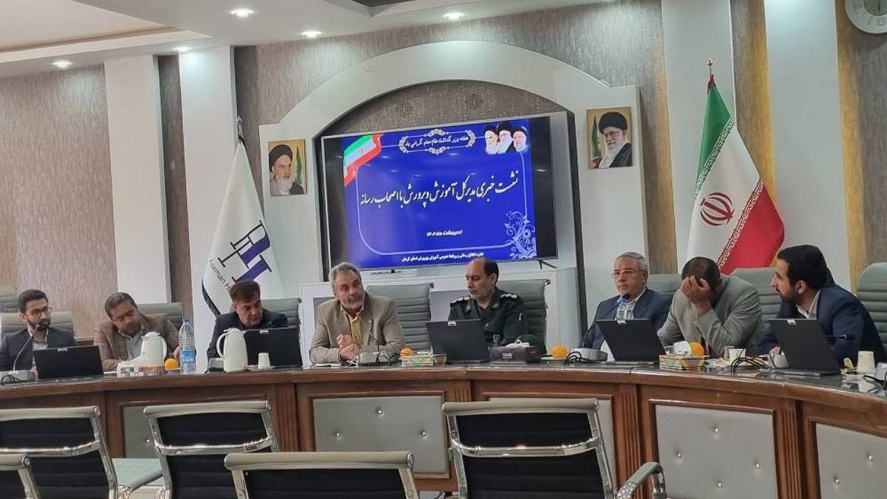 بیش از ۳۷۰۰۰ معلم کرمانی مشمول طرح رتبه بندی