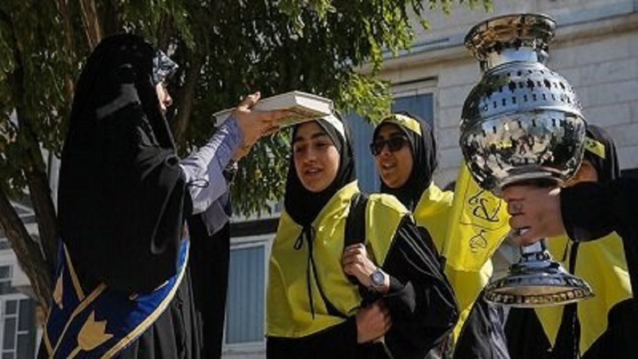 اعزام ۸۸ دانش آموز زیارت اولی سیستانی و بلوچستانی به مشهد مقدس