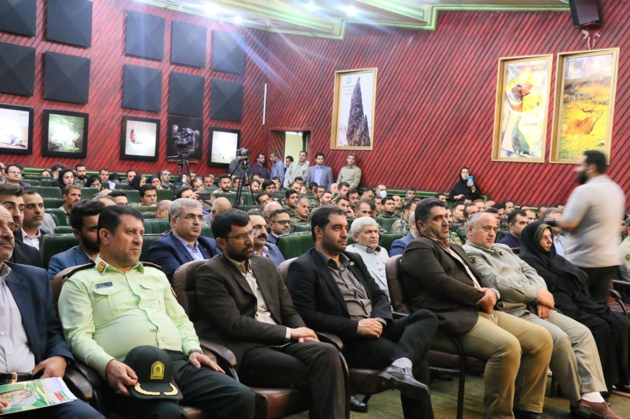 عصر خاطره محیط بانان و جنگل‌بانان در رشت