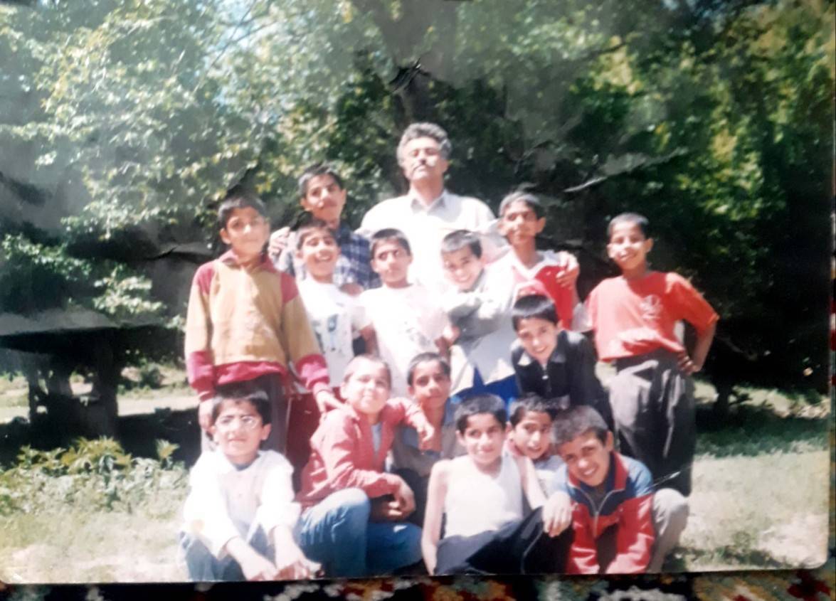 عکس یادگاری دوران مدرسه عکس یادگاری دوران مدرسه