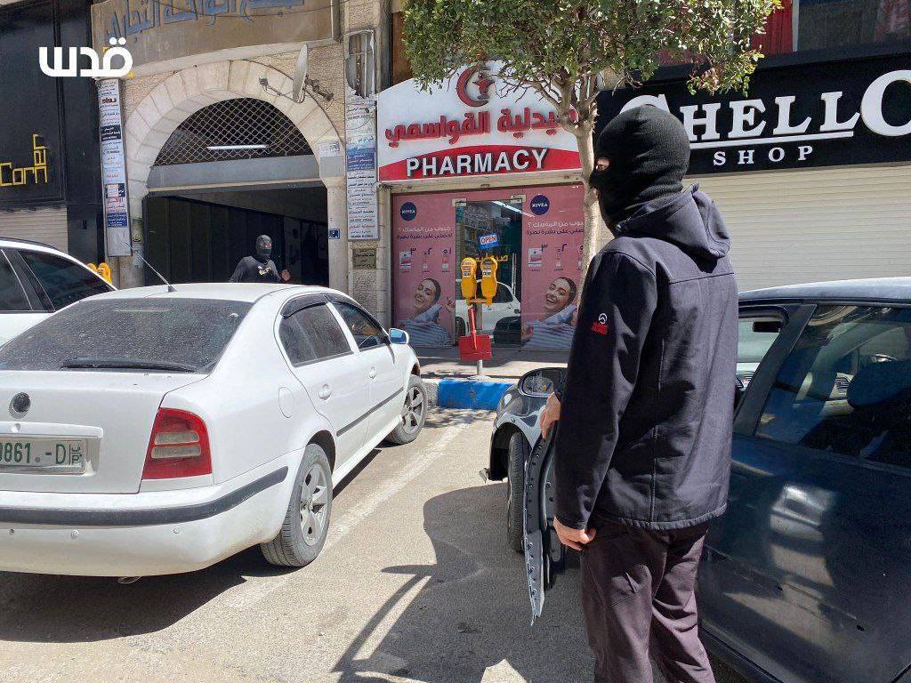 مردان نقابدار