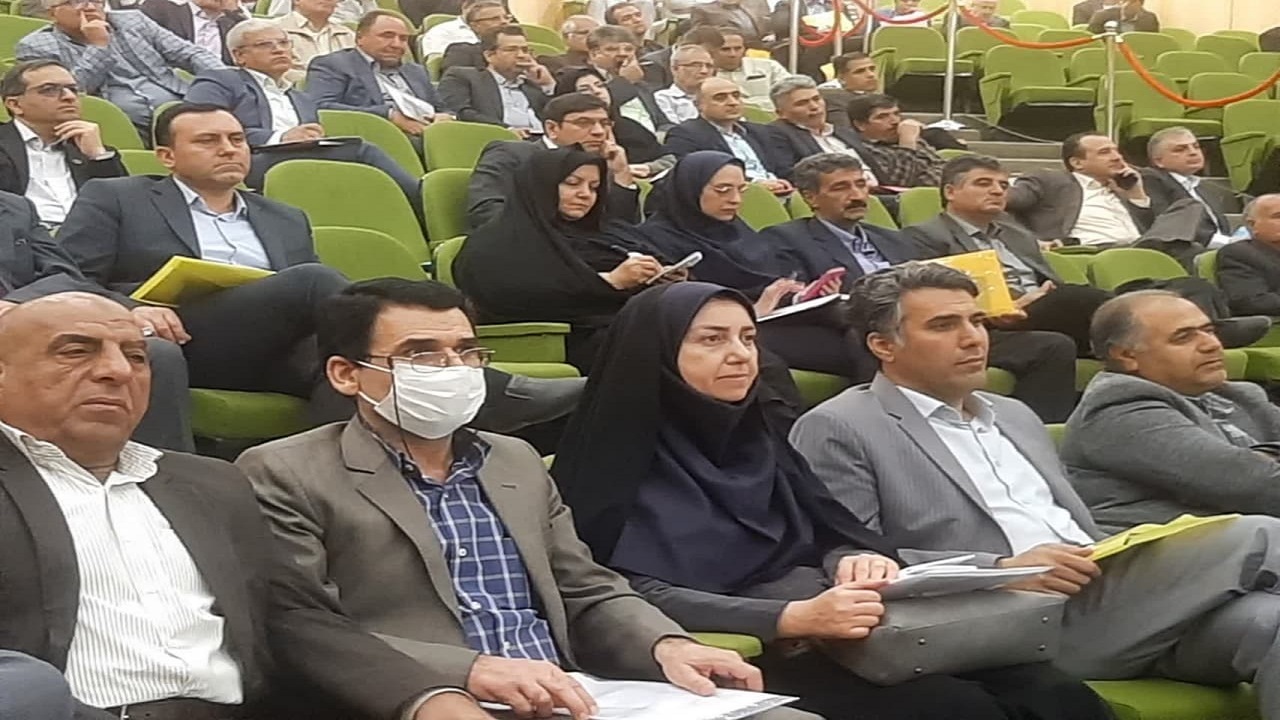 انتخاب دو کشاورز نوآور استان قزوین بعنوان مزارع توآور برتر ملی