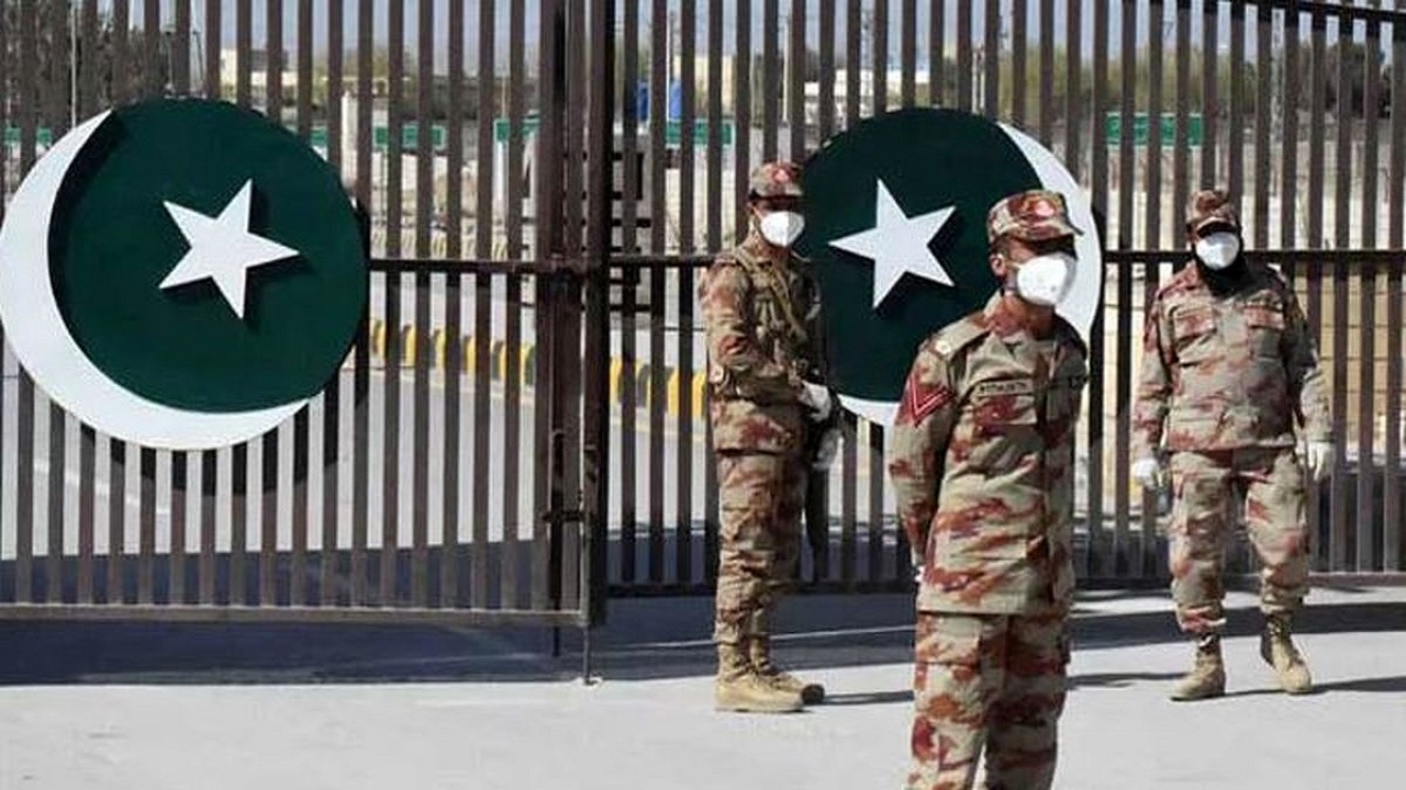 هلاکت و دستگیری ۱۲ تروریست در پاکستان