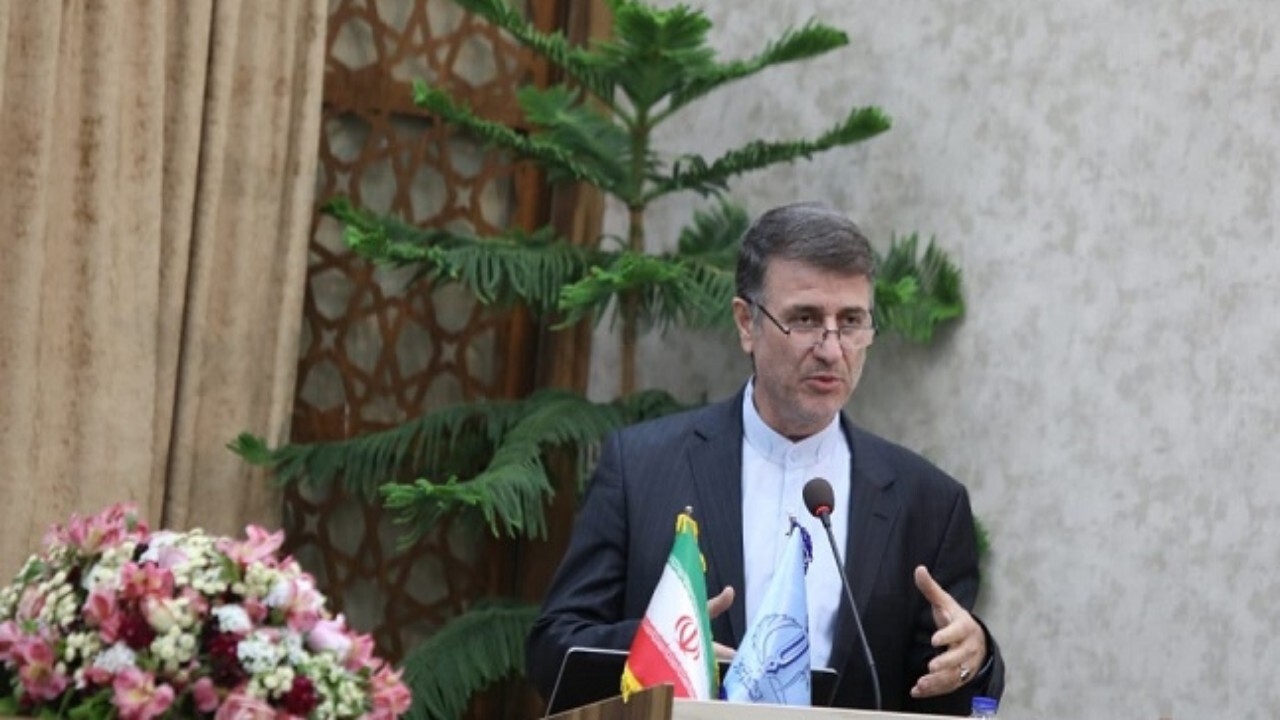 پذیرش دانشجویان دختر افغانستانی در دانشگاه های ایران + فیلم