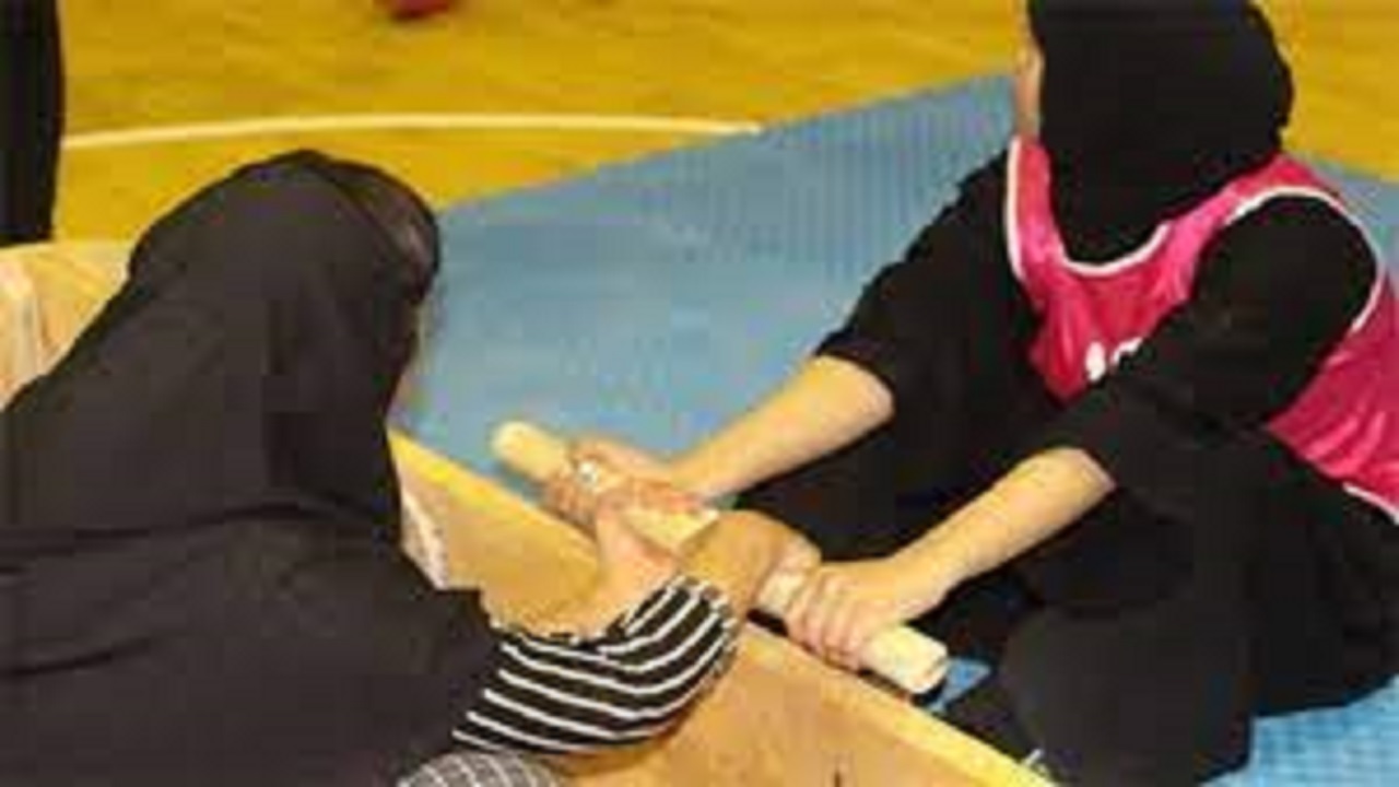 مسابقات چوب کشی قهرمانی بانوان آذربایجان شرقی
