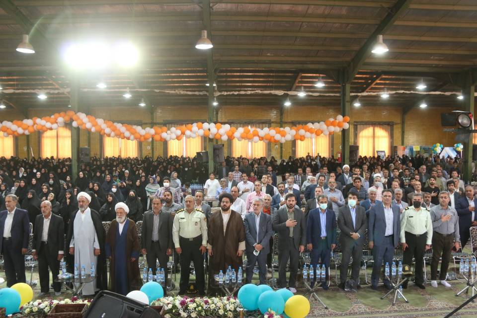 گردهمایی معلمان رفسنجانی به مناسبت ۱۲ اردیبهشت ماه