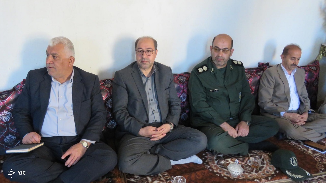 بازدید میدانی فرماندار و مدیران ادارات مهاباد از روستای قوپی باباعلی