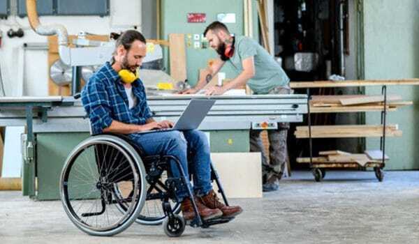 کسب آموزش‌های مهارتی، کلید اشتغال معلولان